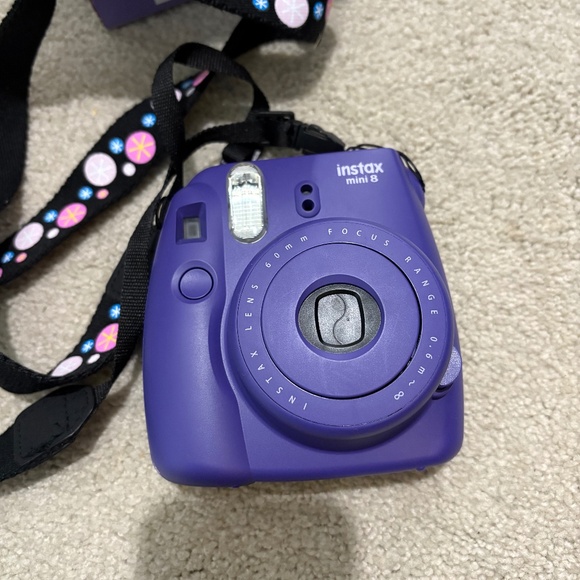 Instax mini 8 - Picture 1 of 2